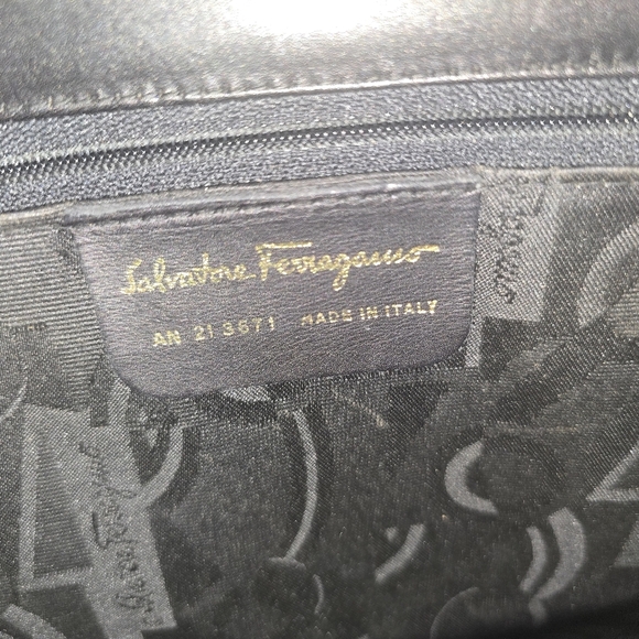 Salvatore Ferragamo Black Leather "Mob Wives" Handbag With Studs - Picture 8 of 11